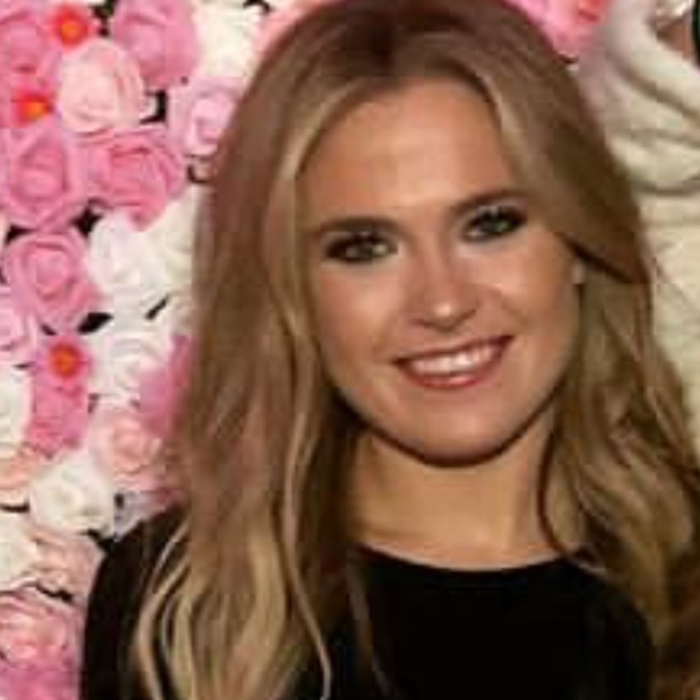 Meet your Posher, Marissa